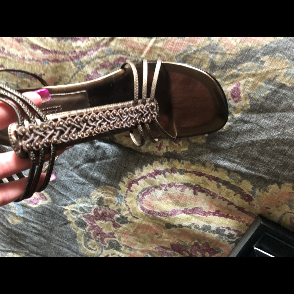 Ladies high heels 9.5